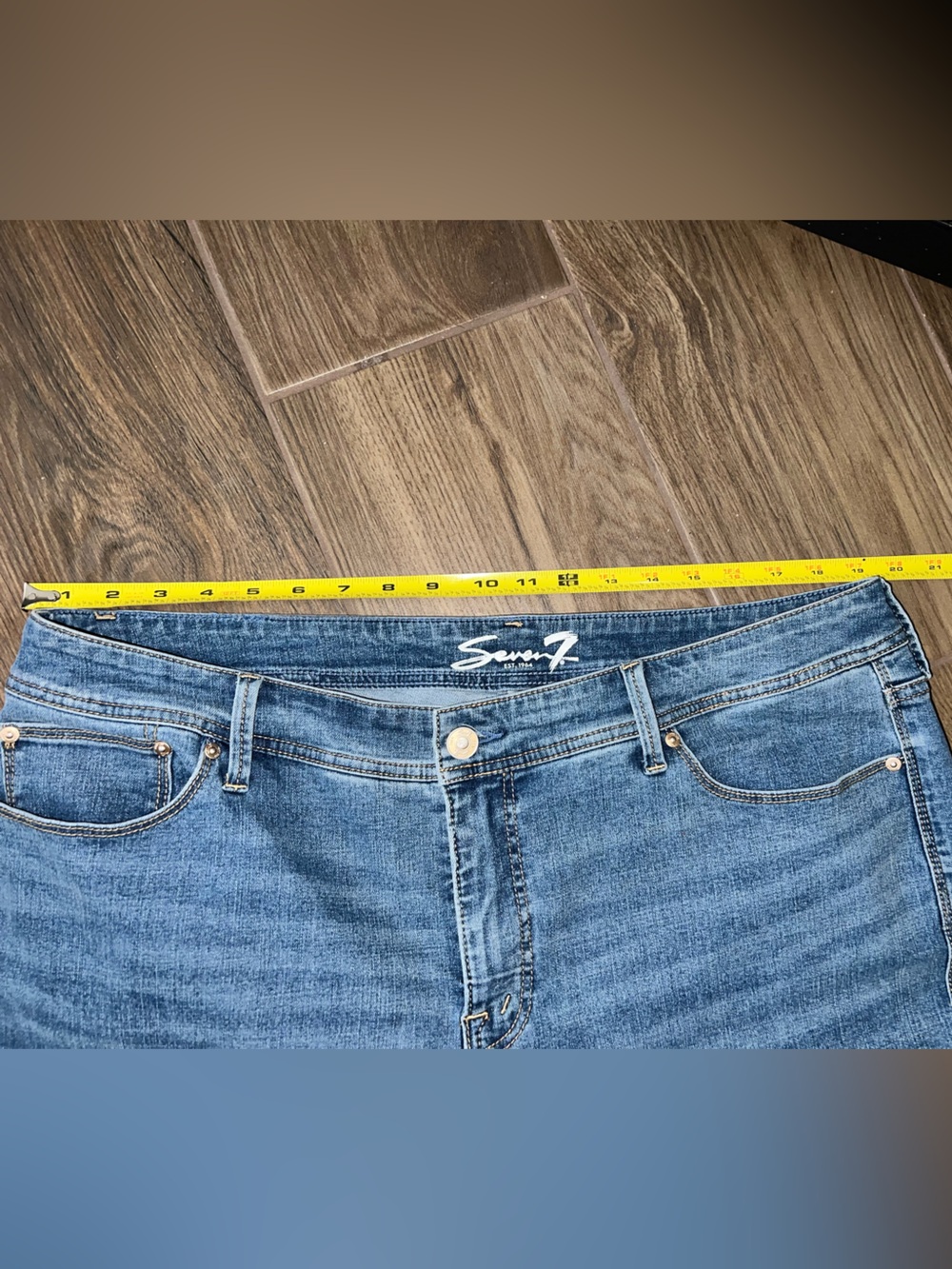 Seven7 Boyfriend Jean With Floral Embellishments - Picture 9 of 10